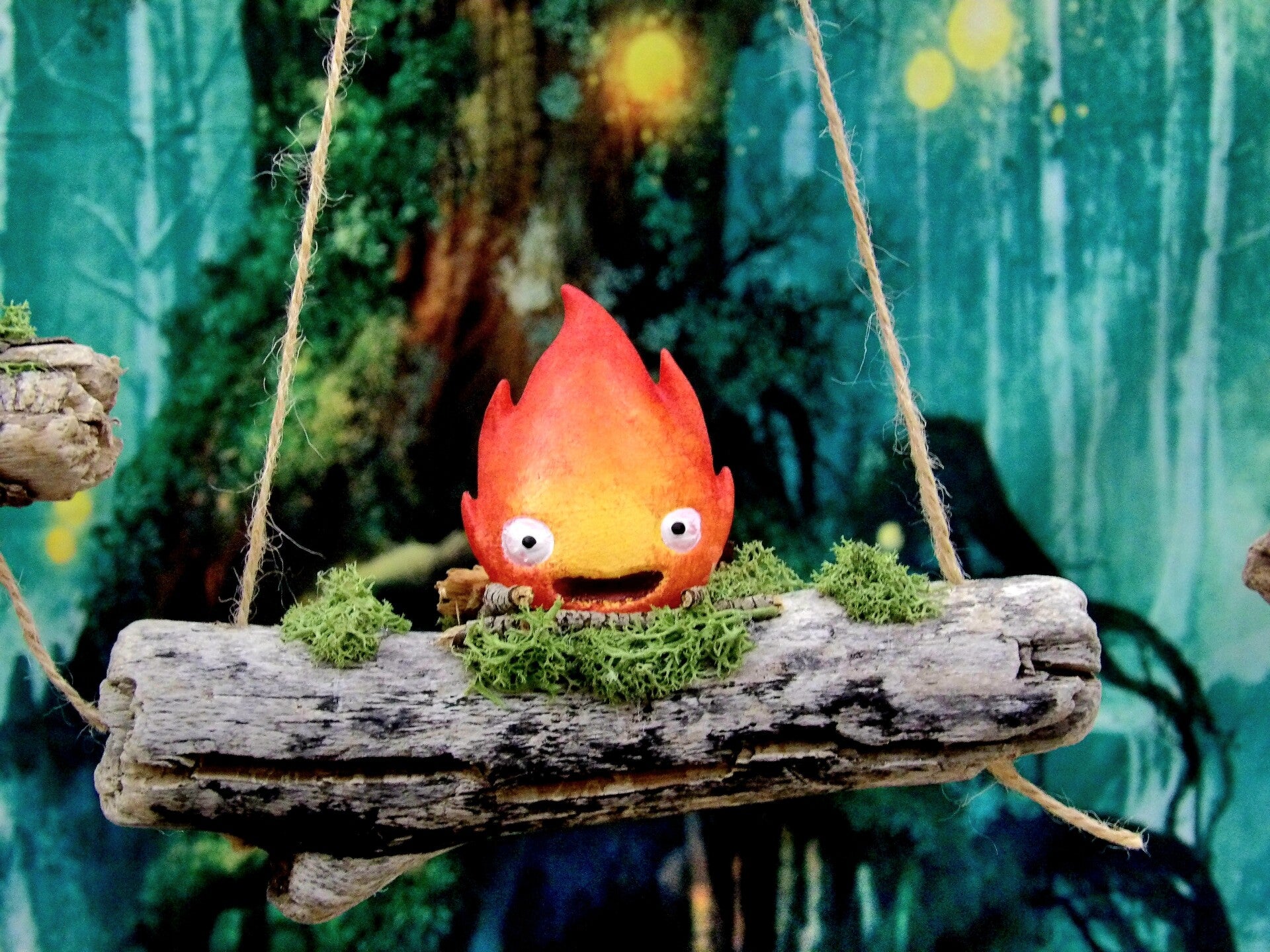 Suspension diorama "Calcifer" - Le démon du feu