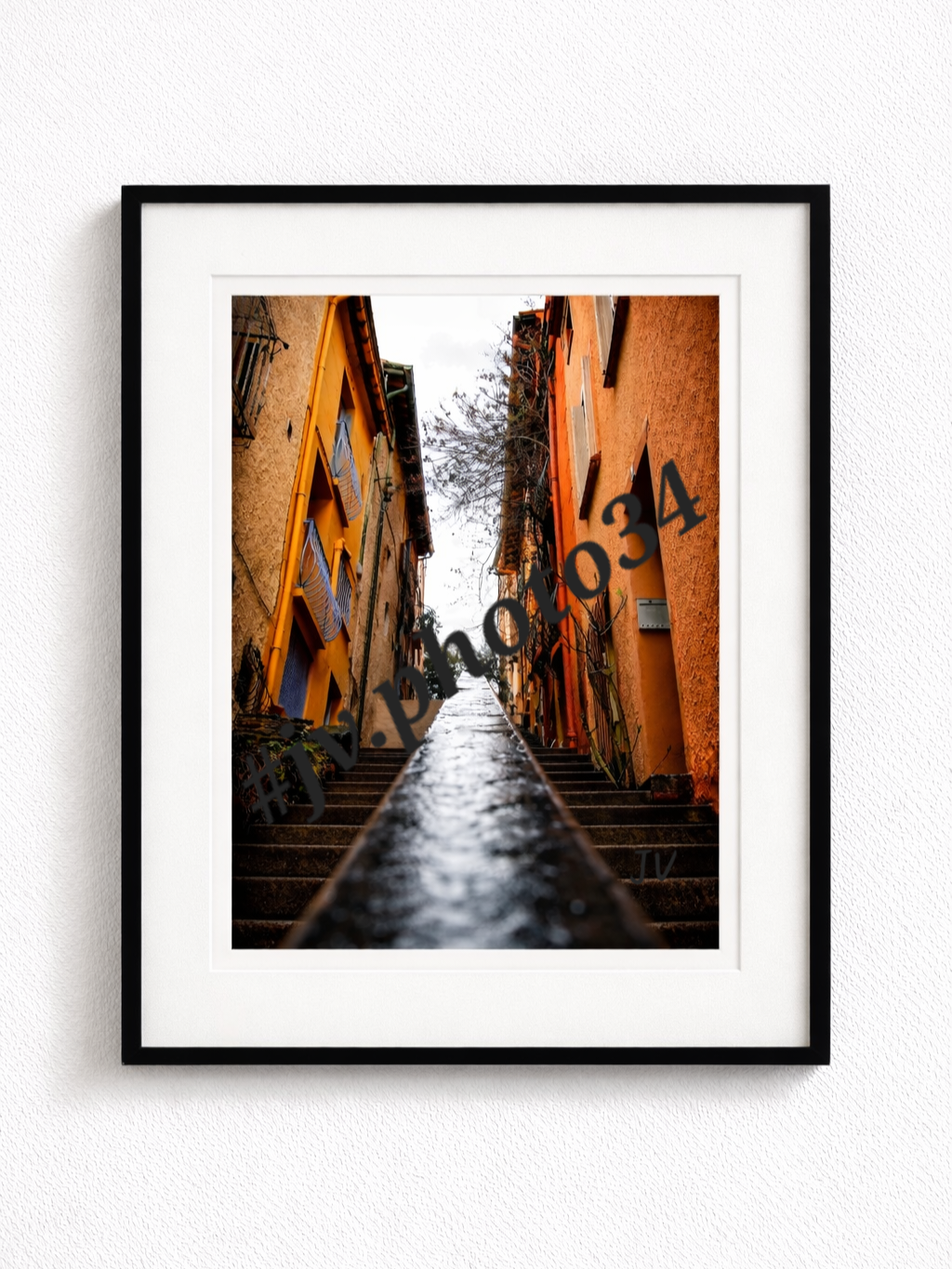 Escalier de lumière – Collioure Photographie artistique – Urbain & Voyage