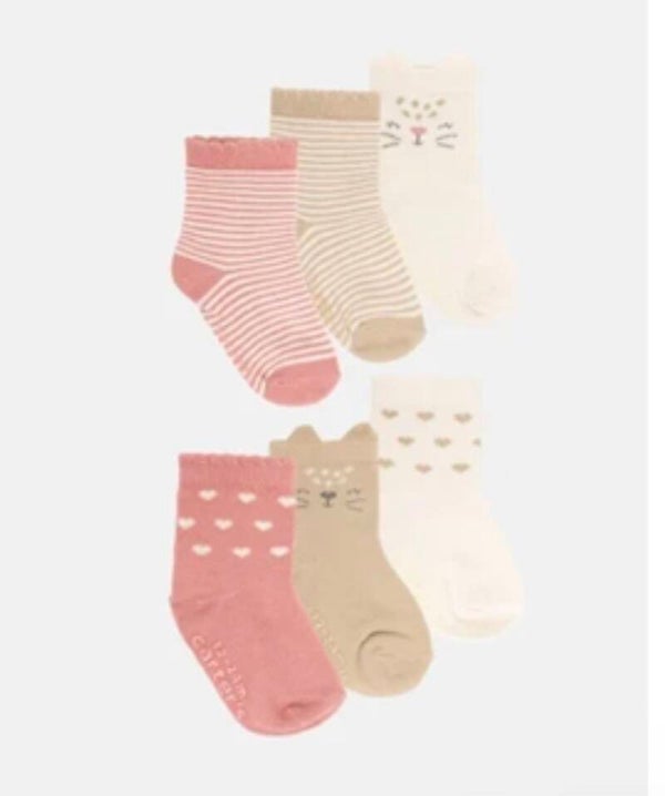 Babysokjes poes en hartjes