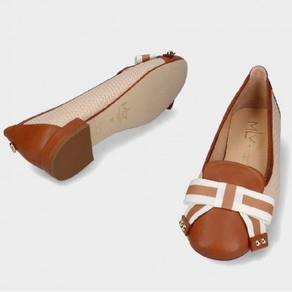 Rosa 19 Camel