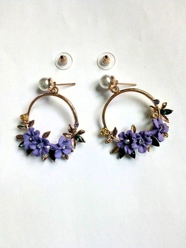 Boucles d'oreilles créoles  fleurs de printemps