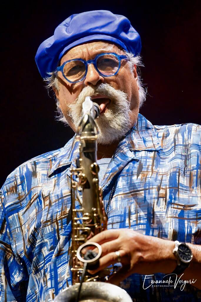 04joe-lovano-standard.jpg