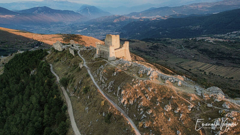 06rocca-calascio-standard-jliprd.jpg
