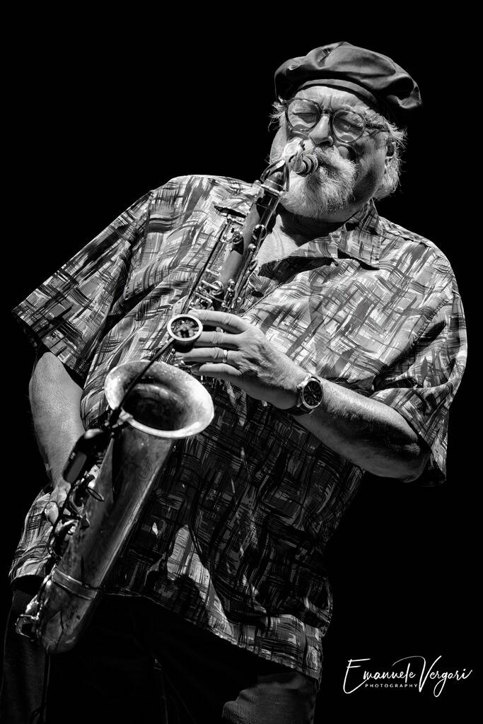 12joe-lovano-standard.jpg