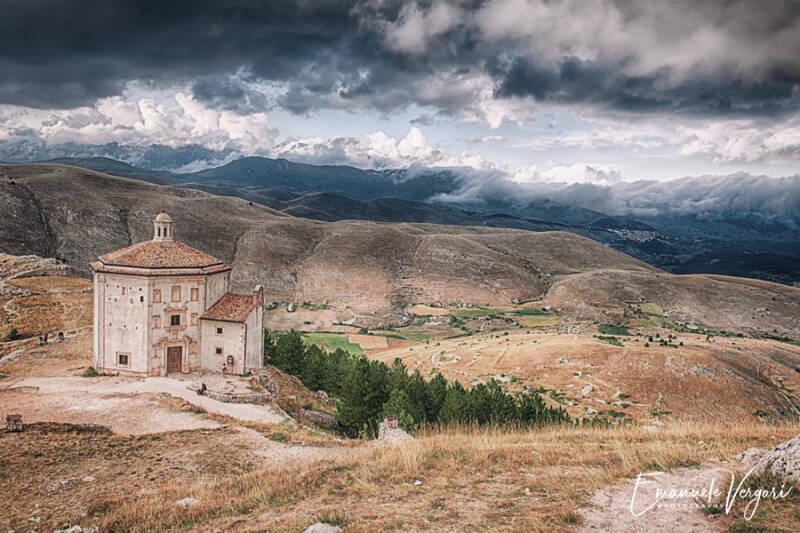 15rocca-calascio-standard-iwqgg3.jpg
