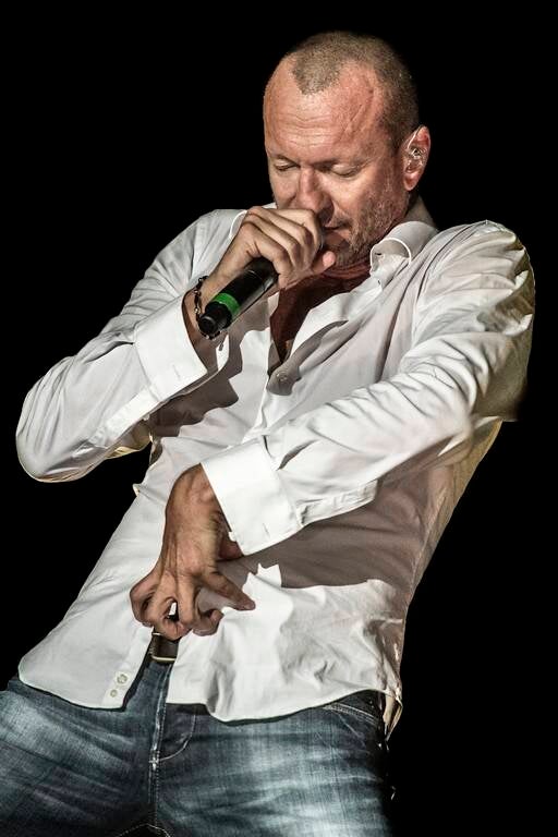 19biagioantonacci.jpg