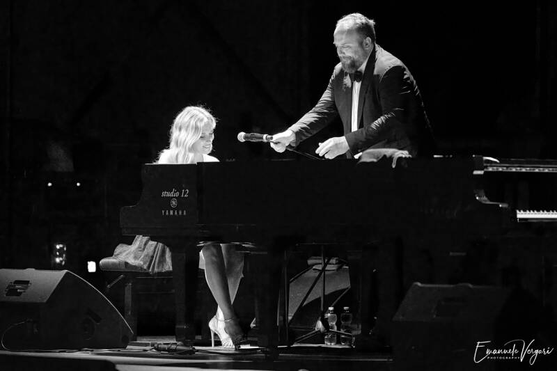 2raphael-gualazzi-francesca-tandoi-standard.jpg