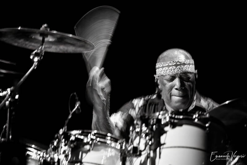 4billy-cobham-standard.jpg