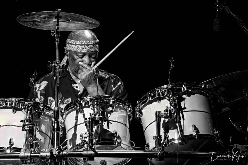 7billy-cobham-standard.jpg