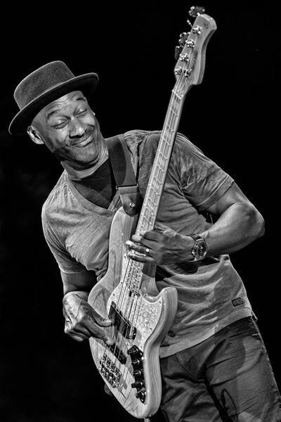 marcusmiller04.jpg