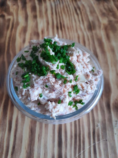 Salami Aufstrich / Aufstriche herzhaft / Rezepte | Johannas Foodblog Salami Aufstrich / Aufstriche herzhaft / Rezepte | Johannas Foodblog