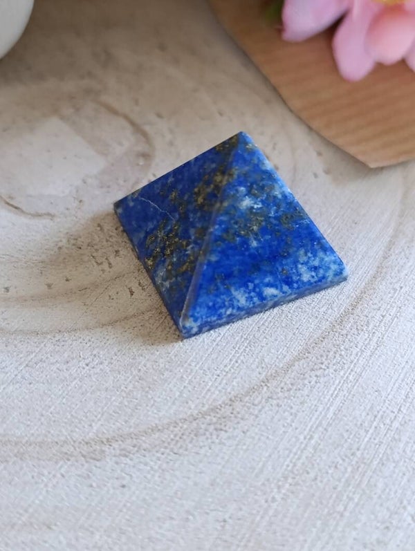 Pyramide 20mm  Lapis Lazuli A