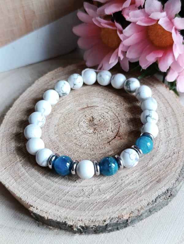 Bracelet 8mm howlite apatite bleue