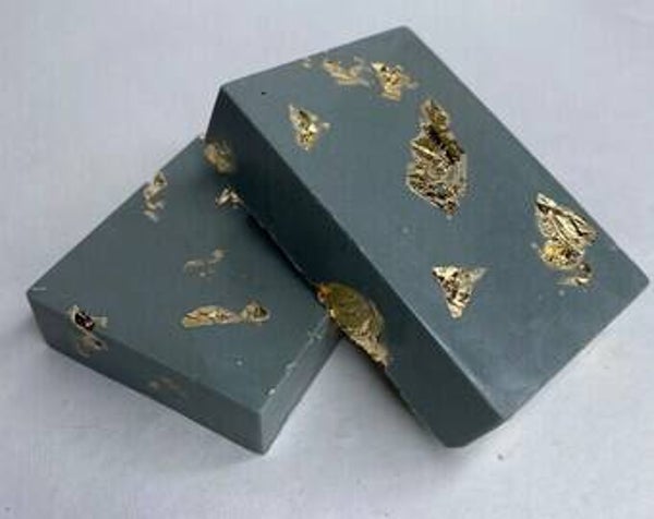 Zeepbar met gold/rosegold/silver flakes per 10 stuks