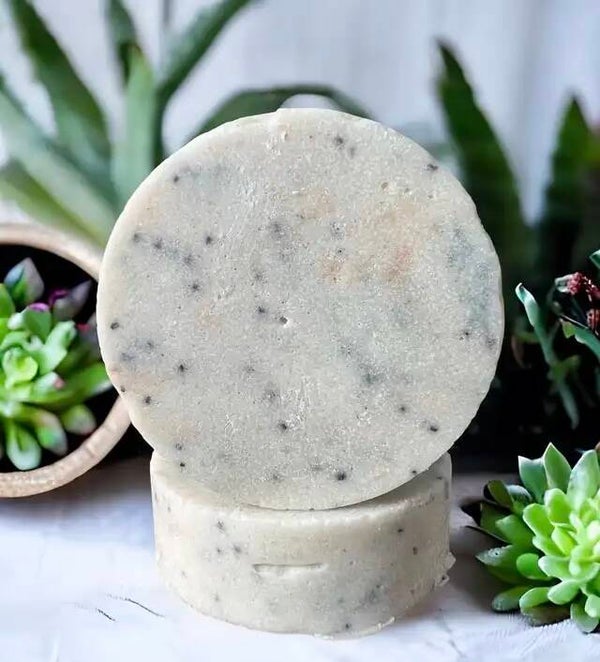 Zeepbar rond met maanzaad v.a 20 stuks