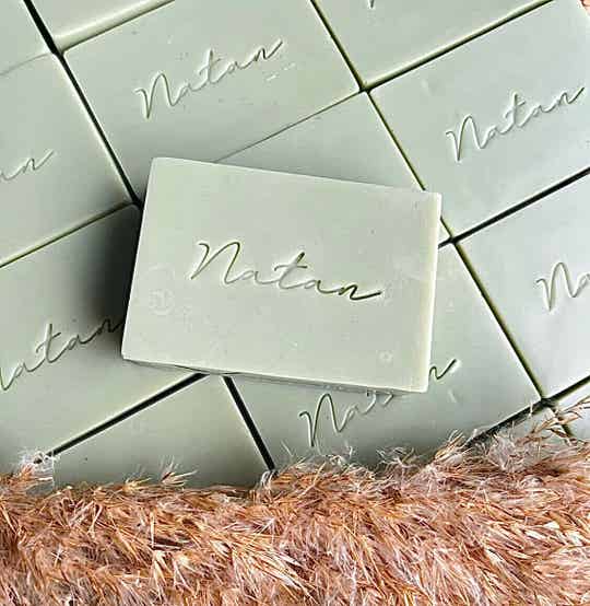 Grote zeepbar strak in effen kleur inclusief bedrukking