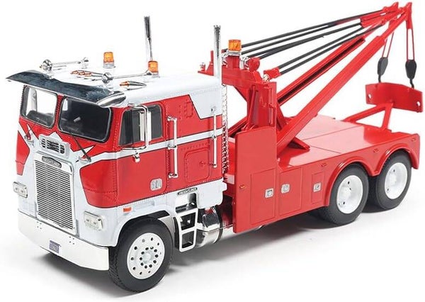 IXO Models Freightliner FLA tow truck - 1987
