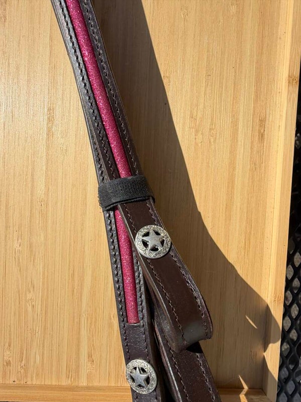 Western teugels Fuschia