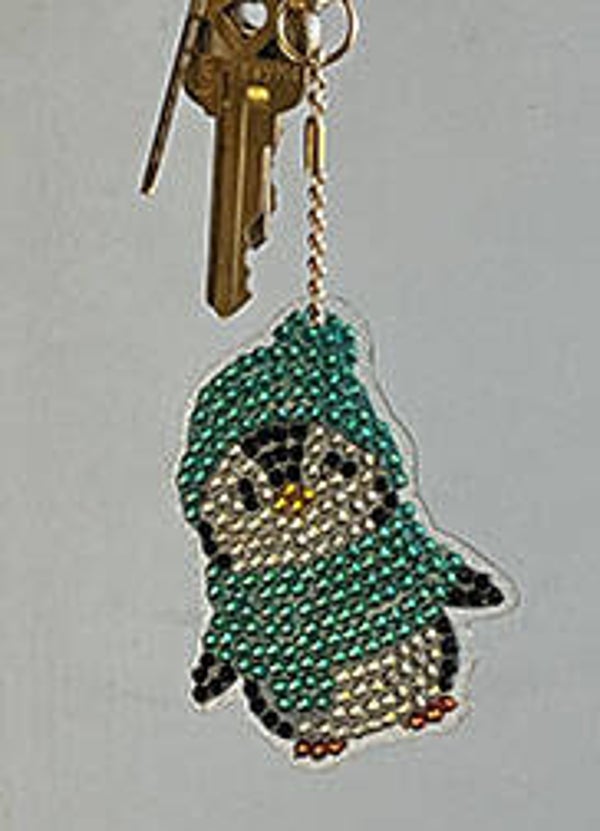 Diamond Dot Penguin8 Key Chain