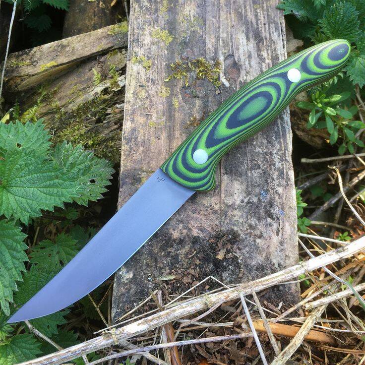 Adonis 4"1/2  blade