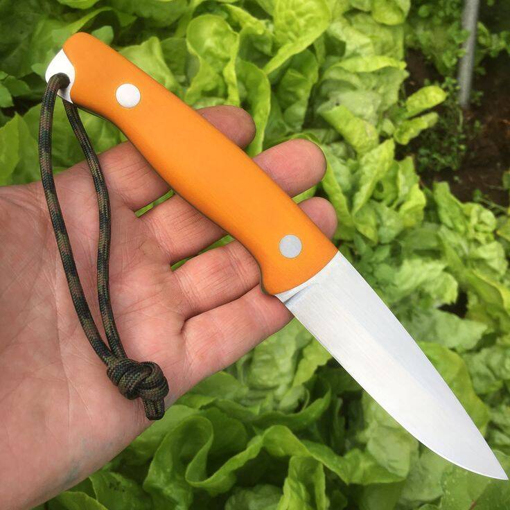 Bushcraft-knife
