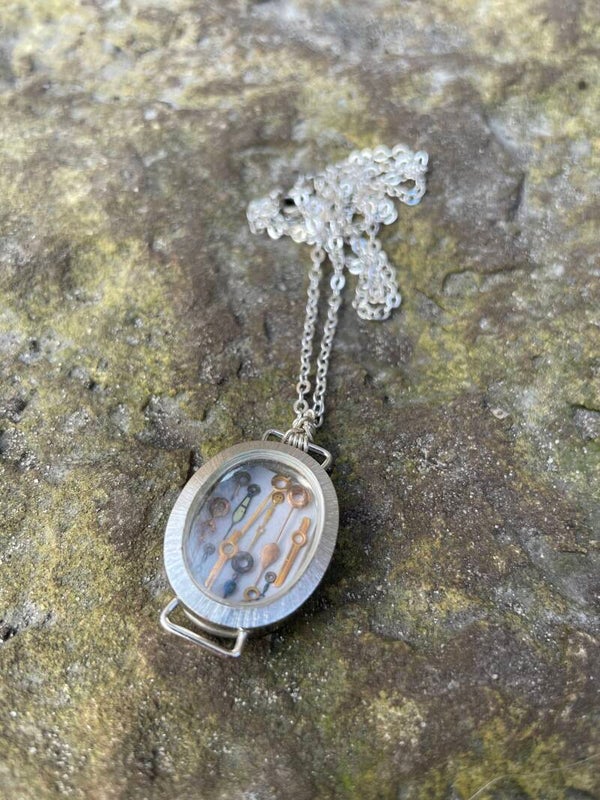 Ketting met horloge hanger