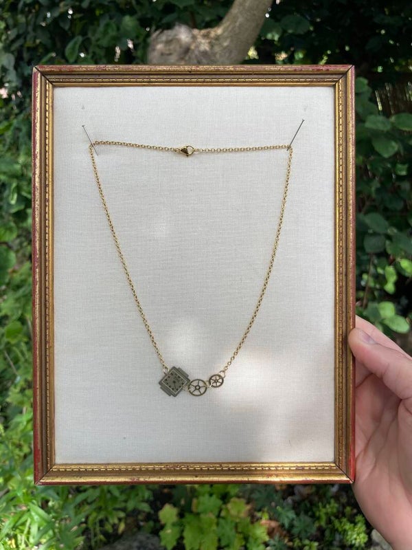 Ketting met wijzerplaatje