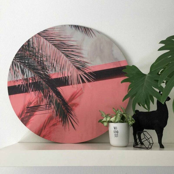 Palm Tree with House op hout