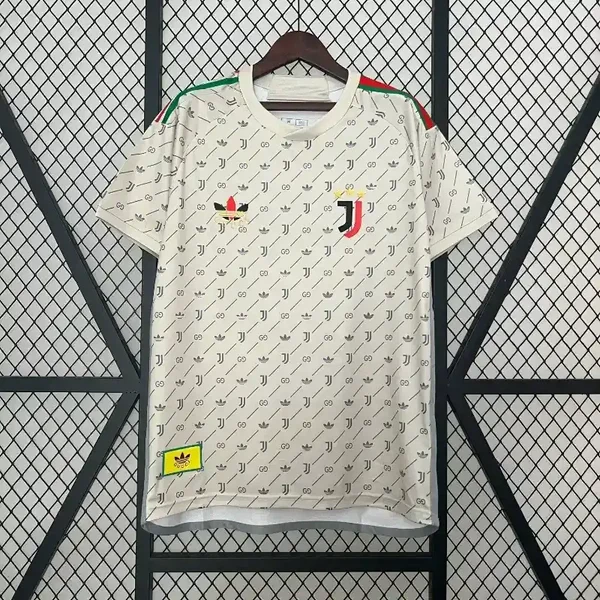 Maglia calcio edizione limitata Juventus 2024/2025