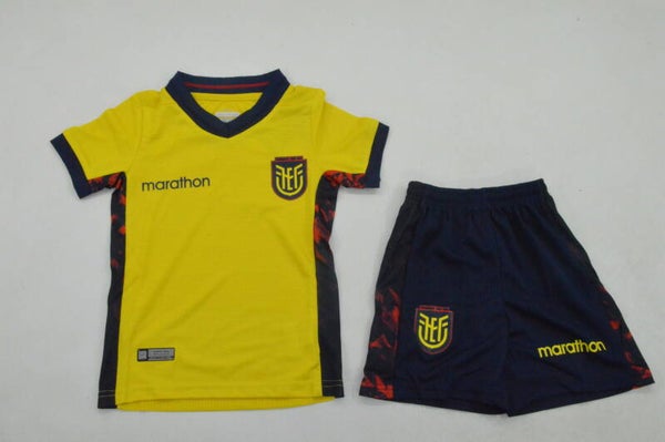 Completo calcio casa bambino Ecuador 2026