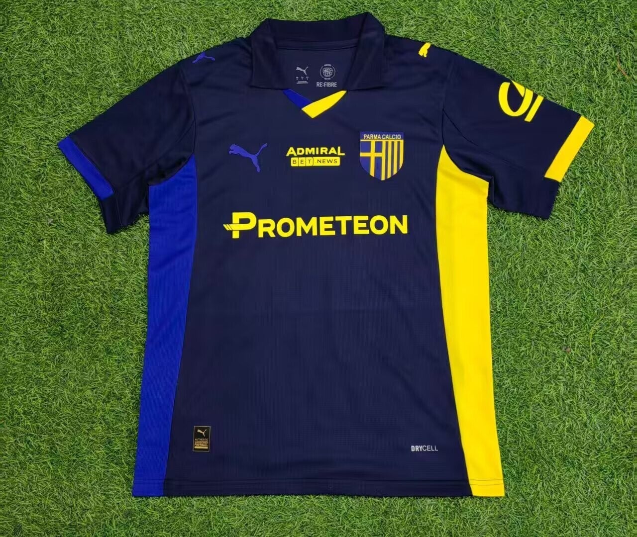Maglia calcio trasferta quarta versione fan Parma 2025/2026