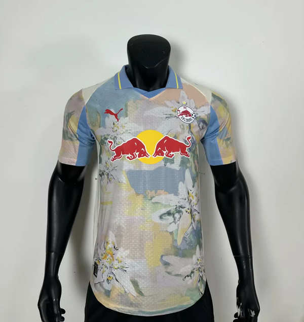 Maglia calcio edizione speciale versione Kidsuper player Red Bull Salisburgo 2025/2026