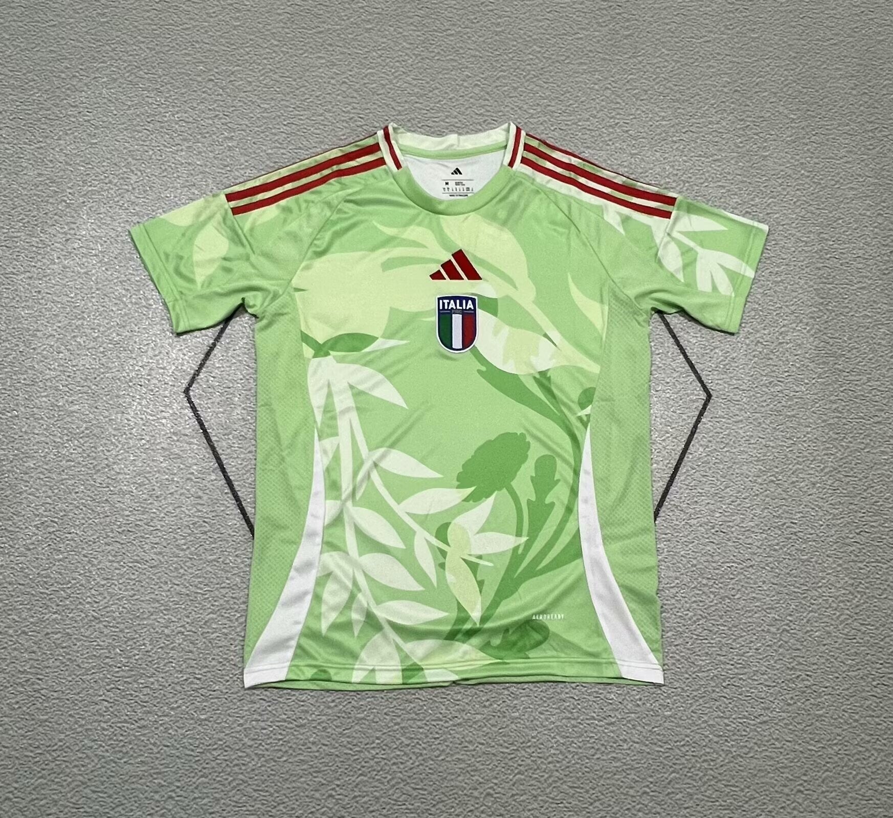 Maglia calcio trasferta versione fan Italia 2025/2026