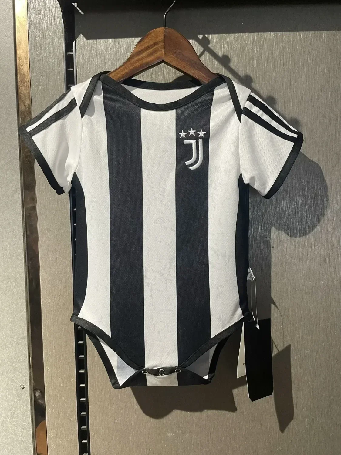 Body neonato calcio casa Juventus 2024/2025