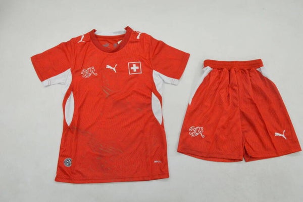 Completo calcio casa bambino Svizzera 2026