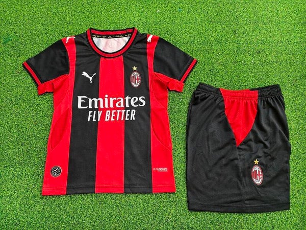 Completo calcio casa bambino Milan 2026/2027