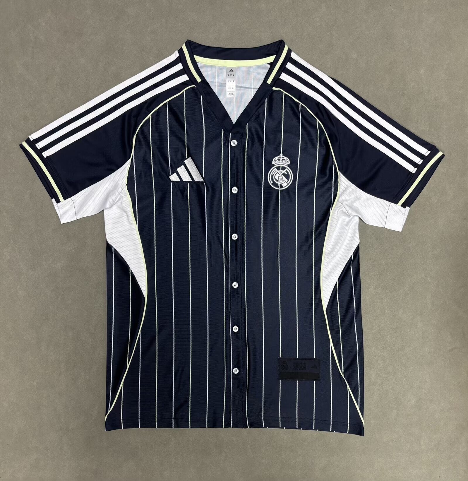 Maglia calcio baseball versione fan Real Madrid 2025/2026