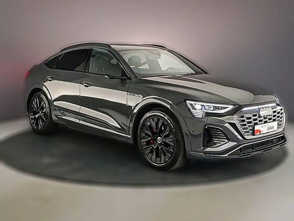 Q8 Sportback e-tron 55 s-line 7200 km's