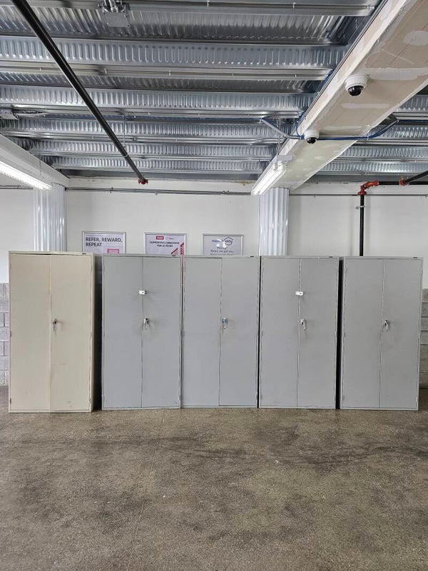 METAL STORAGE CABINET