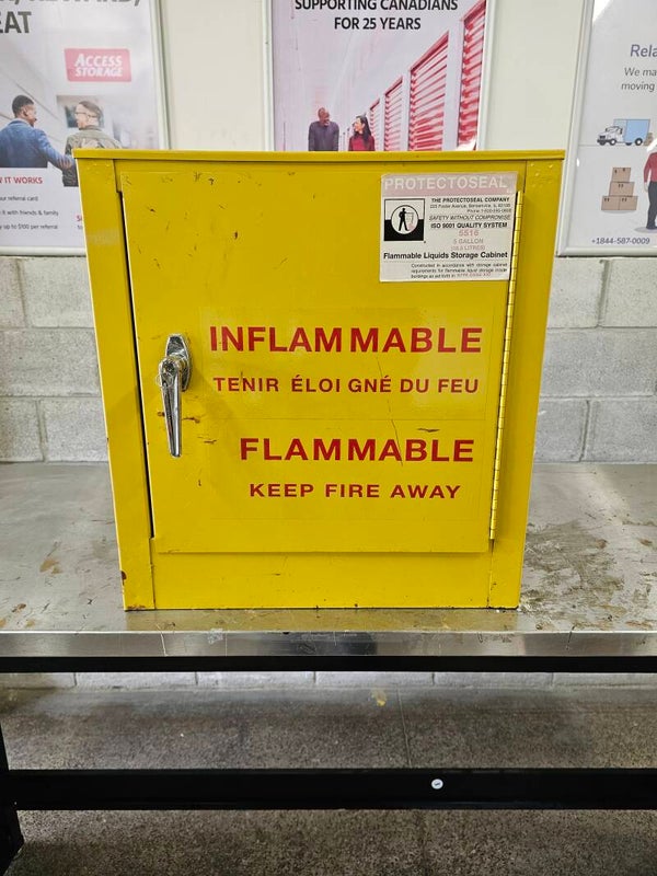 STEEL FLAMABLE CABINET - HEAVY DUTY