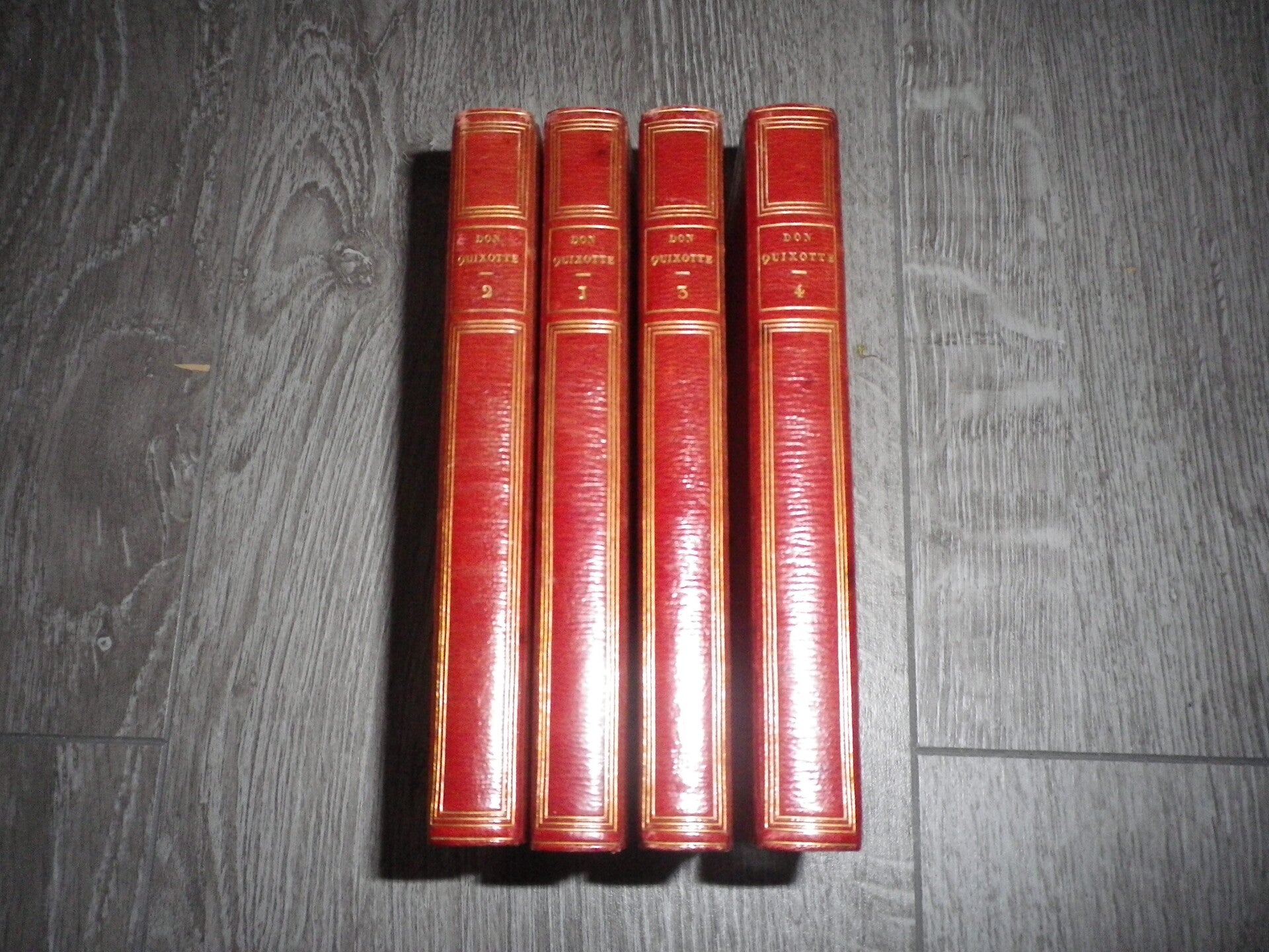 1821 CERVANTÈS  DON QUICHOTTE DE LA MANCHE  4 TOMES BELLES RELIURES MAROQUIN ROUGE
