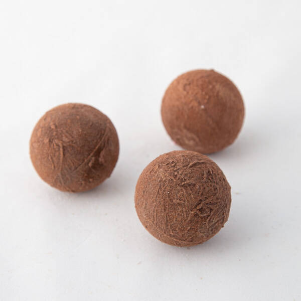 cacaopoeder, melk en pure chocolade