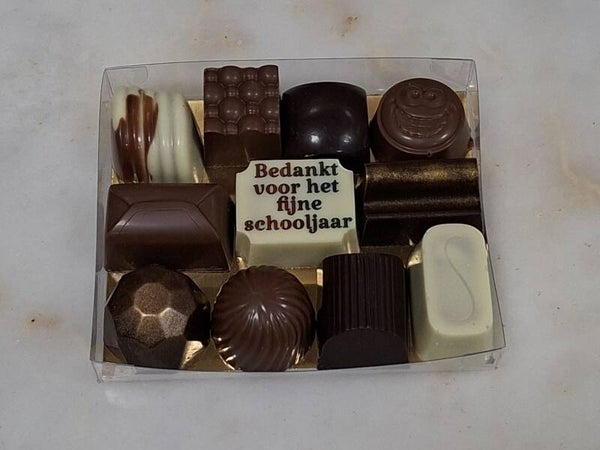 bedankt fijne schooljaar doos 4