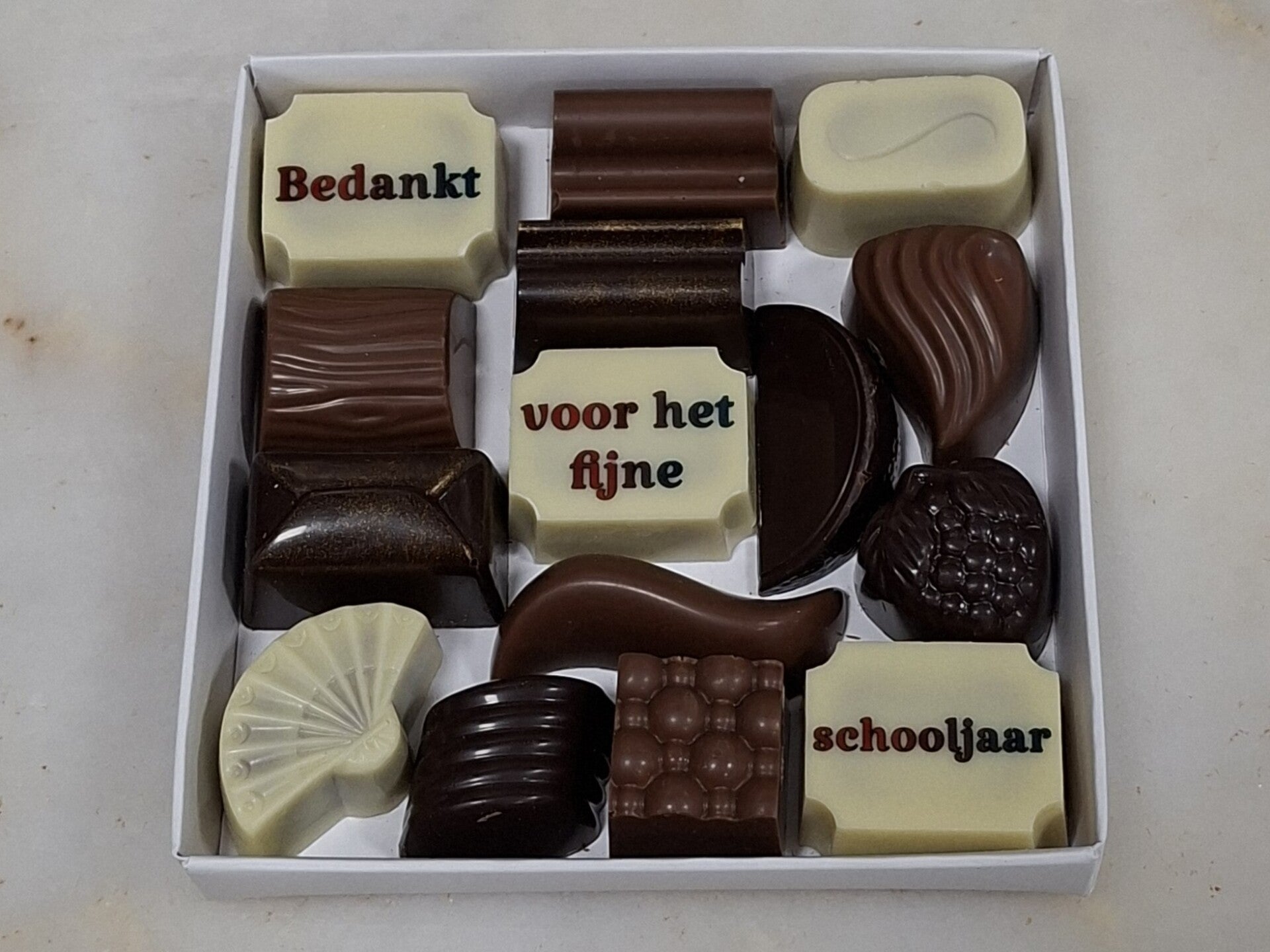 bedankt fijne schooljaar doos 12