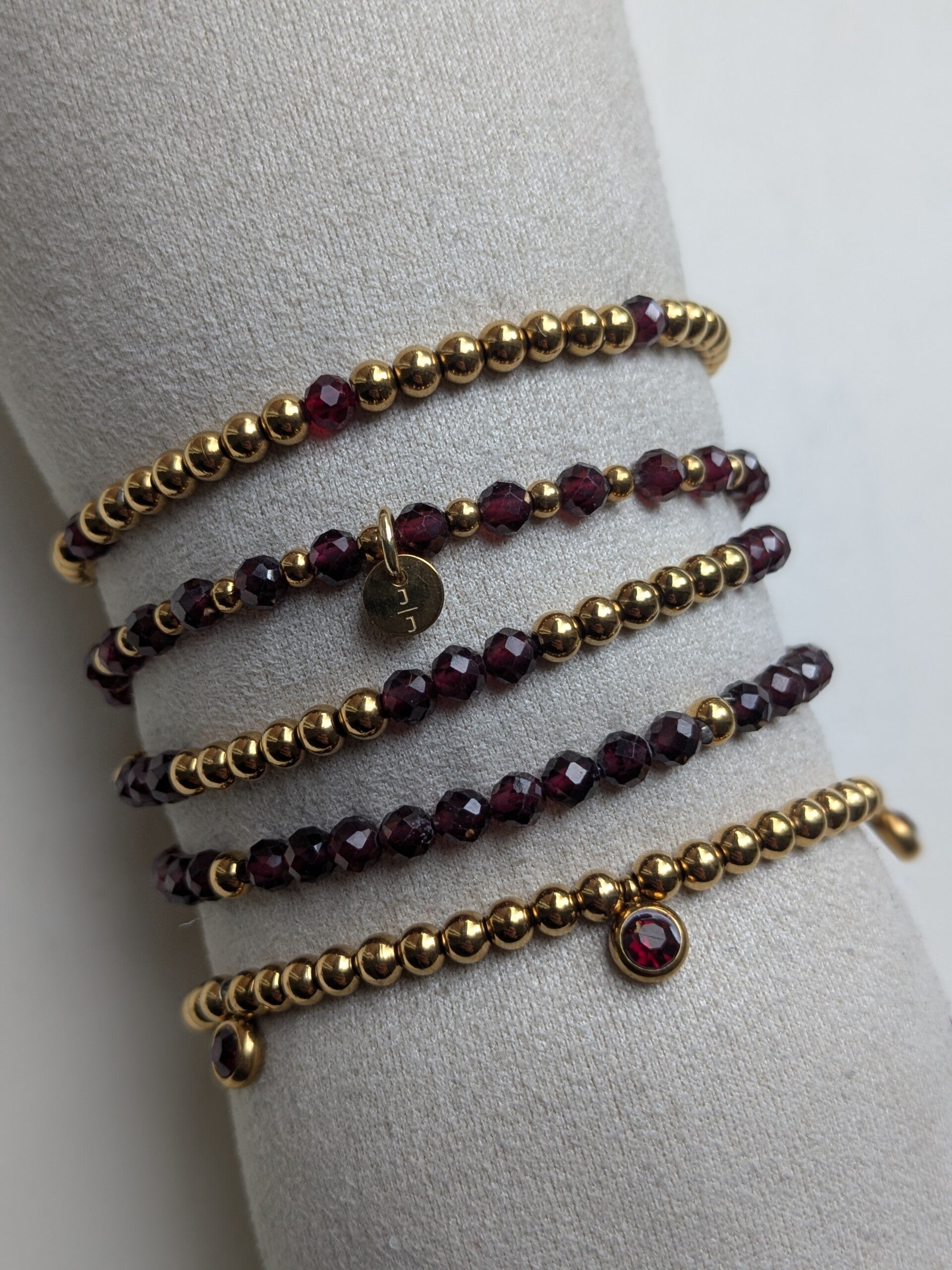 Armband 26 bordeaux rood