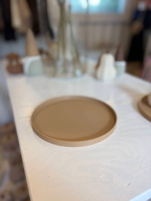 Tray 20 cm latte
