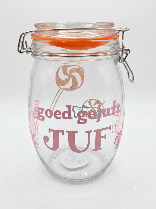 Snoeppot juf of meester