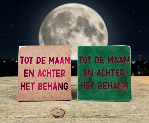 Tegeltje tot de maan...