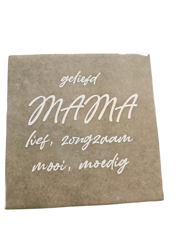 Tegel 'mama'