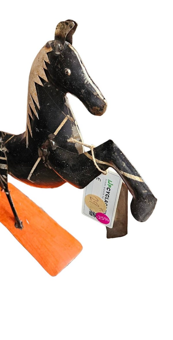 Metalen paard